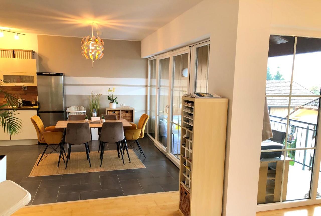 Atterseeperle - 80m2 Mit See- Und Gebirgsblick Steinbach am Attersee