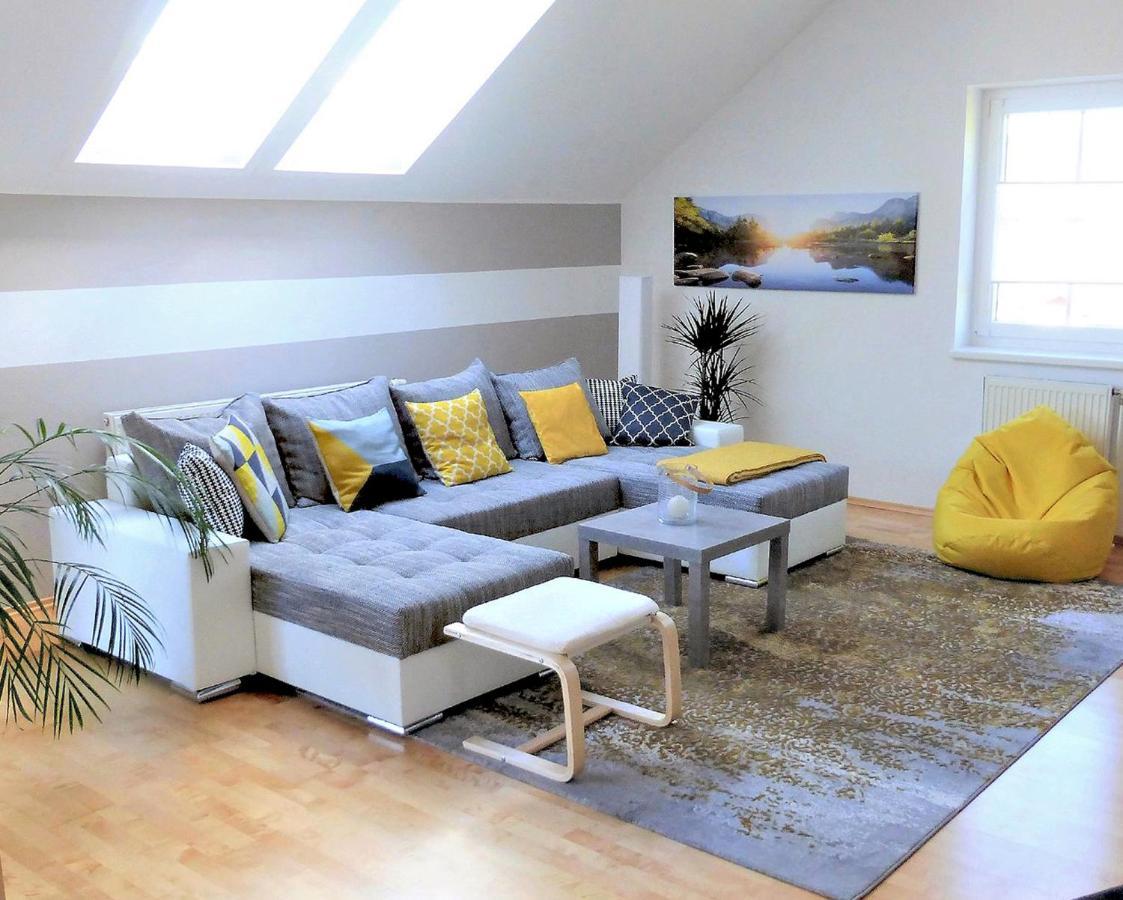 Atterseeperle - 80m2 Mit See- Und Gebirgsblick Apartment