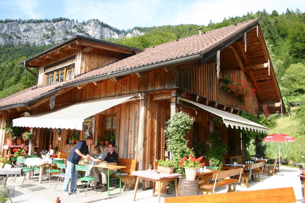 Atterseeperle - 80m2 Mit See- Und Gebirgsblick * Steinbach am Attersee
