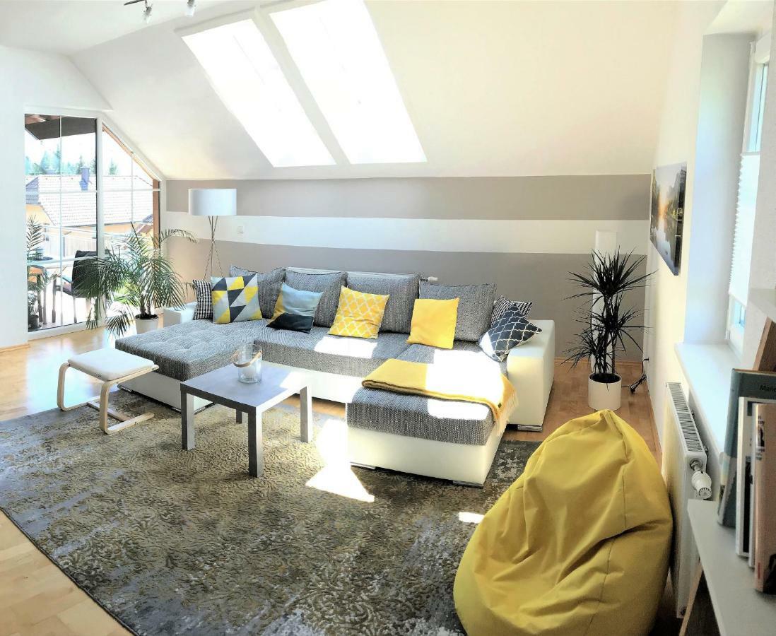 Atterseeperle - 80m2 Mit See- Und Gebirgsblick * Steinbach am Attersee