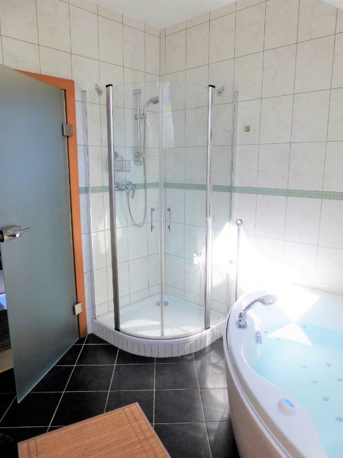Atterseeperle - 80m2 Mit See- Und Gebirgsblick